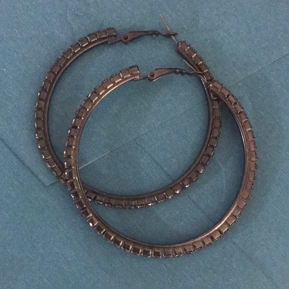 💫 Large Rhinestone Hoops 💫 - Picture 4 of 8